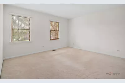 1507 Forever Avenue, Libertyville, IL 60048 - Photo 17