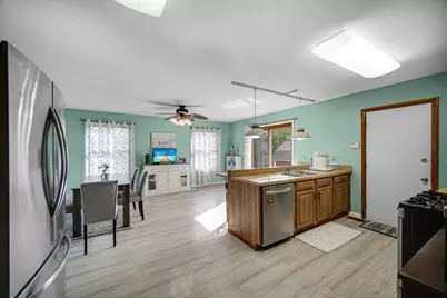 951 Surf Court, Bartlett, IL 60103 - Photo 5