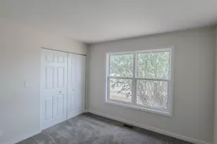 411 Shamrock Ln, Manteno, IL 60950 - Photo 19
