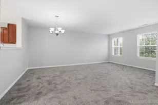 14642 Paul Revere Ln, Plainfield, IL 60544 - Photo 5
