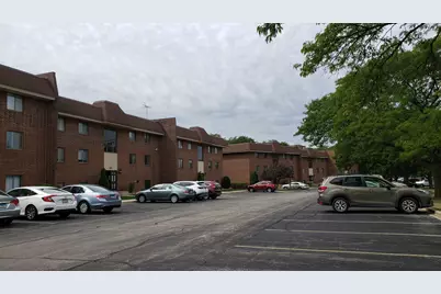 211 E Janata Avenue #3B, Lombard, IL 60148 - Photo 3
