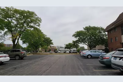211 E Janata Avenue #3B, Lombard, IL 60148 - Photo 9