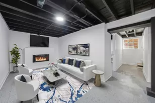 8219 S Throop St, Chicago, IL 60620 - Photo 11
