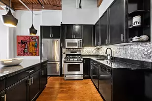 331 S Peoria St, Chicago, IL 60607 - Photo 9