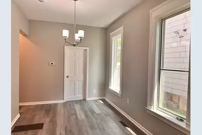 315 Flagg Street, Aurora, IL 60505 - Photo 5
