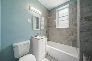 2025 N Lawler Ave, Chicago, IL 60639 - Photo 11