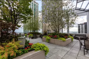 201 N Westshore Dr, Chicago, IL 60601 - Photo 11