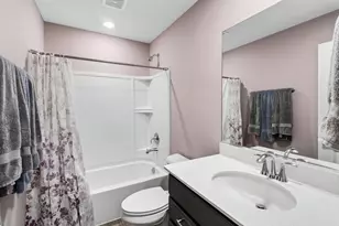 1044 Moraine Dr, South Elgin, IL 60177 - Photo 15