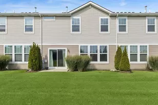 1044 Moraine Dr, South Elgin, IL 60177 - Photo 19