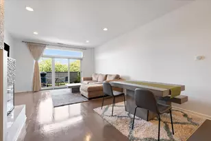 2040 W Belmont Ave, Chicago, IL 60618 - Photo 5