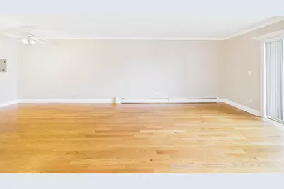 2210 S Goebbert Road #226, Arlington Heights, IL 60005 - Photo 9