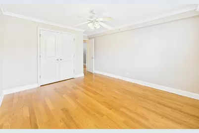 2210 S Goebbert Road #226, Arlington Heights, IL 60005 - Photo 25