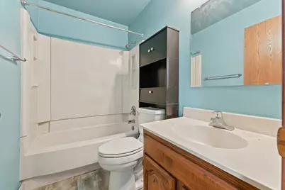 1132 Evergreen Drive, Carol Stream, IL 60188 - Photo 13