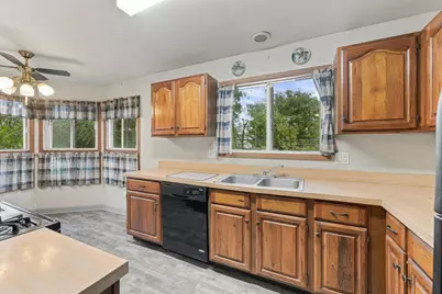 1132 Evergreen Drive, Carol Stream, IL 60188 - Photo 5