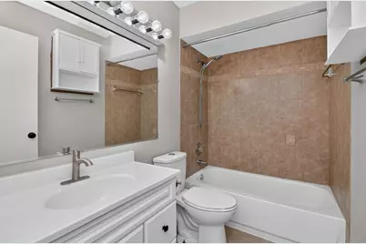 2212 Country Club Drive #21, Woodridge, IL 60517 - Photo 13