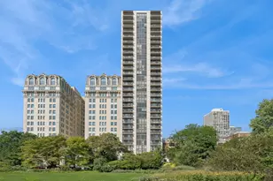 2314 N Lincoln Park W, Chicago, IL 60614 - Photo 1