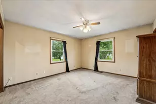 319 1st Light Dr, Stillman Valley, IL 61084 - Photo 9