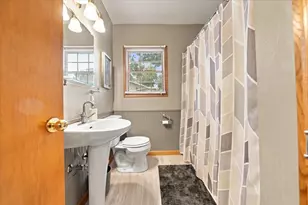 302 Towne St, Morrison, IL 61270 - Photo 21
