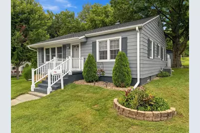 302 Towne Street, Morrison, IL 61270 - Photo 3