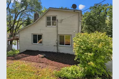 205 Hillside Drive, Island Lake, IL 60042 - Photo 3