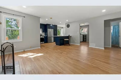 205 Hillside Drive, Island Lake, IL 60042 - Photo 7