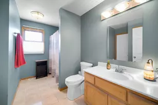 7016 Lewis & Clark Dr, Plainfield, IL 60586 - Photo 15