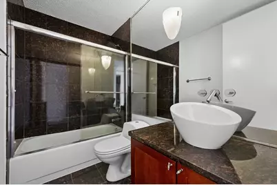 30 E Huron Street #5009, Chicago, IL 60611 - Photo 17