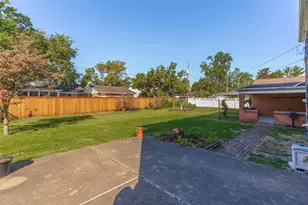 103 Ruth Rd, Bloomington, IL 61701 - Photo 57
