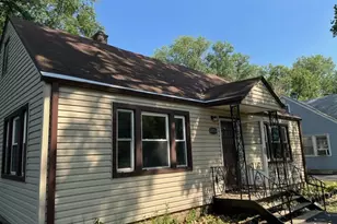 15711 Whipple Ave, Markham, IL 60428 - Photo 1