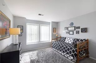 1412 W Crane St, Arlington Heights, IL 60004 - Photo 13