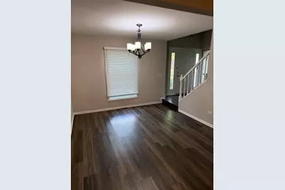1933 N Charter Point Drive, Arlington Heights, IL 60004 - Photo 5