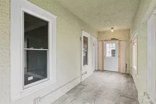430 S Myrtle Ave, Kankakee, IL 60901 - Photo 3