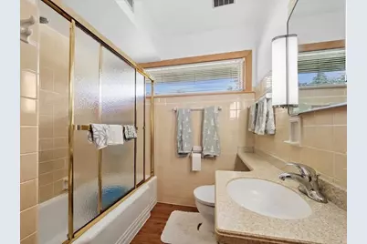 330 Cornell Avenue, Des Plaines, IL 60016 - Photo 17