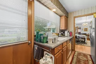 330 Cornell Ave, Des Plaines, IL 60016 - Photo 11