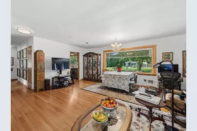 330 Cornell Avenue, Des Plaines, IL 60016 - Photo 3