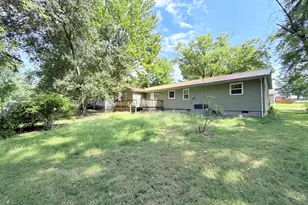 507 S Washington St, Galatia, IL 62935 - Photo 9