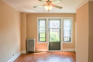 5326 S Cornell Ave, Chicago, IL 60615 - Photo 5