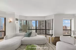 100 E Huron St, Chicago, IL 60611 - Photo 5