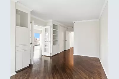 100 E Huron Street #1906, Chicago, IL 60611 - Photo 21
