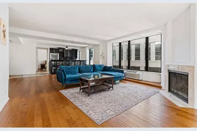 40 E Delaware Place #1502, Chicago, IL 60611 - Photo 5