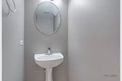 467 Pine Lake Circle, Vernon Hills, IL 60061 - Photo 23