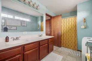 2740 Foxwood Dr, New Lenox, IL 60451 - Photo 15