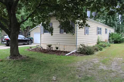 92 Oak Avenue, Sandwich, IL 60548 - Photo 3
