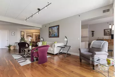 1705 Pavilion Way #407, Park Ridge, IL 60068 - Photo 11