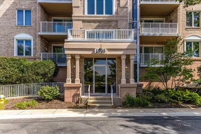 1705 Pavilion Way #407, Park Ridge, IL 60068 - Photo 3