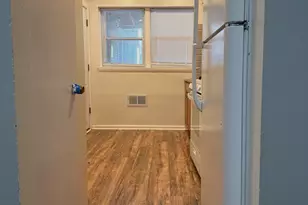 1727 W North Shore Ave, Chicago, IL 60626 - Photo 9