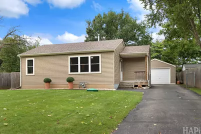 9004 Shady Lane, Wonder Lake, IL 60097 - Photo 3