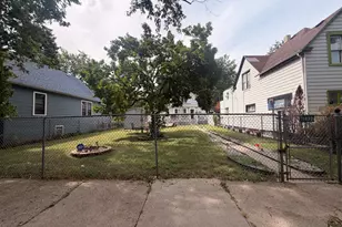 11820 S Harvard Ave, Chicago, IL 60628 - Photo 3