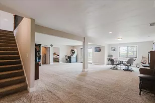 615 Prairie Meadows Dr, Heyworth, IL 61745 - Photo 21