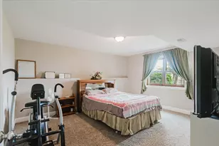 615 Prairie Meadows Dr, Heyworth, IL 61745 - Photo 27